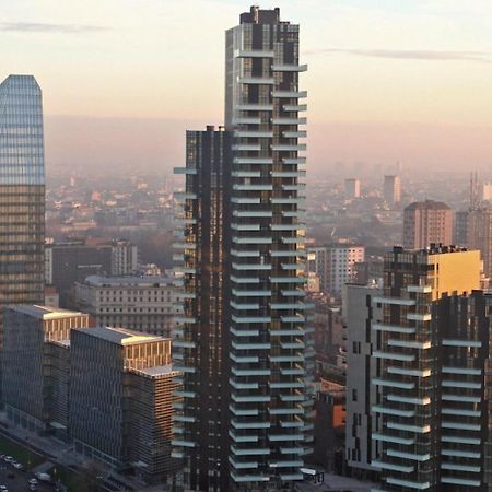 Stylish Elegant Suite In Torre Solaria With Exclusive Milan'S View Exterior photo